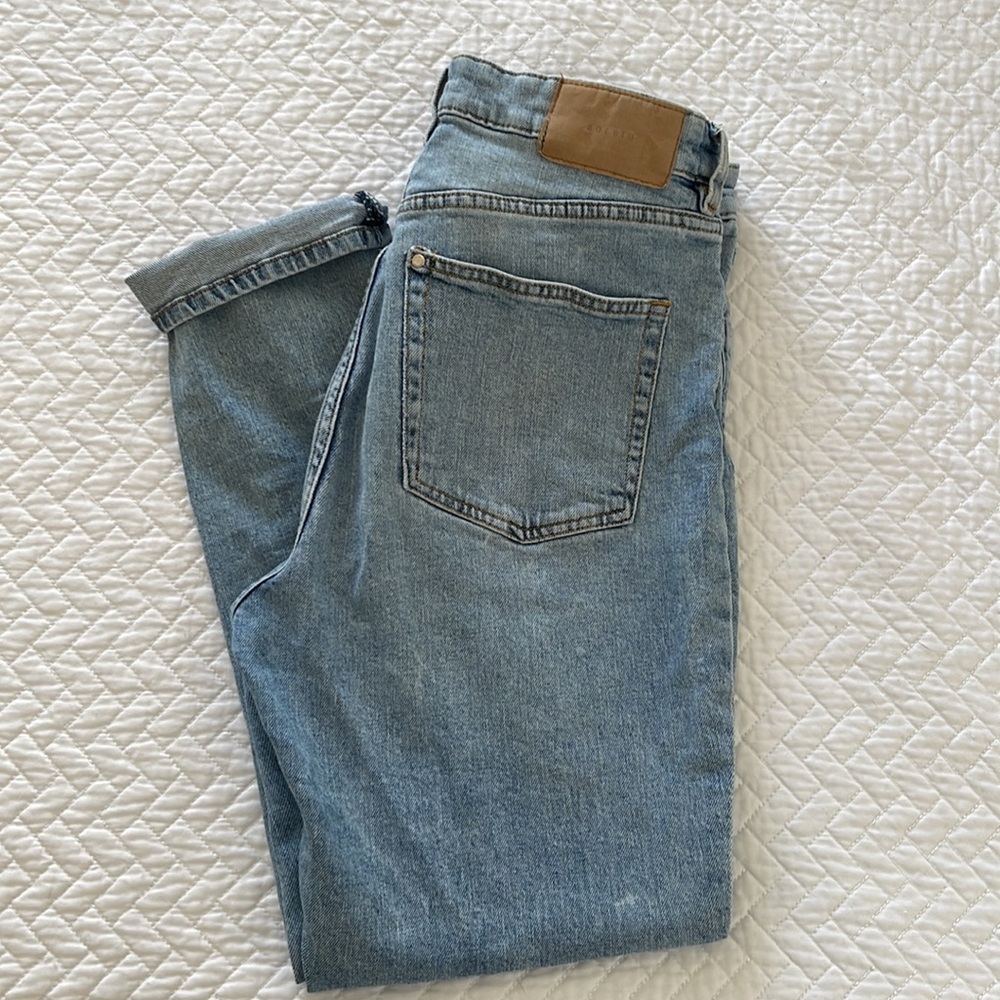 Mom Jeans